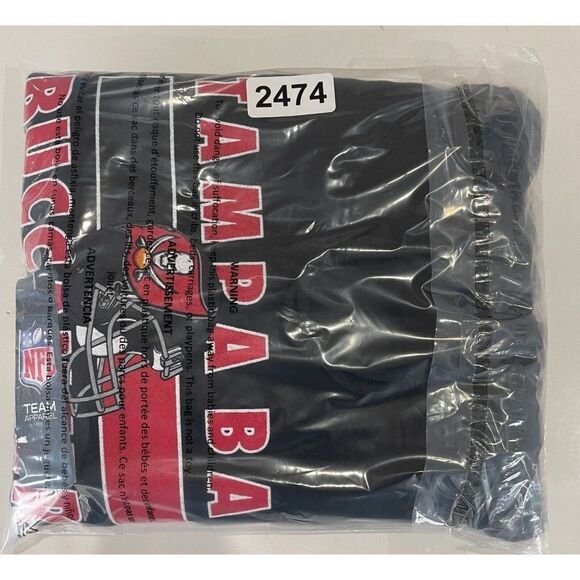 NFL Team Apparel Tampa Bay Buccaneers Black Red Drawstring Hoodie Men’s Sz M NWT - Picture 12 of 12